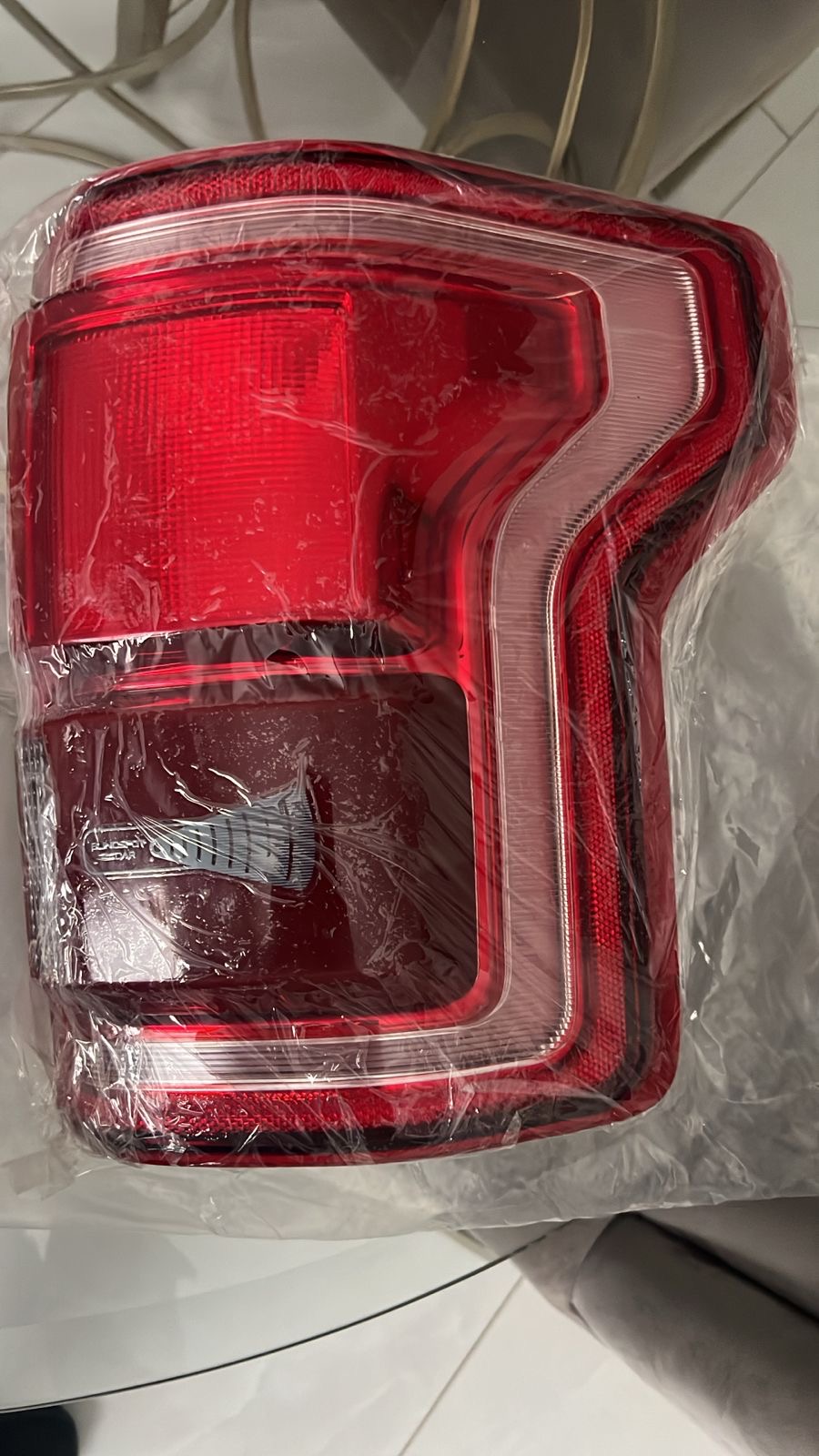 Calavera izquierda lobo Platinum 2017 sin módulo