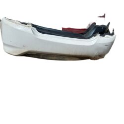 Facia trasera versa 2016-2019