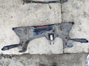 PUENTE SUSPENSION DELANTERA FORD ECOSPORT 2020
