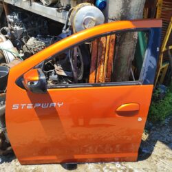 RENAULT SANDERO 2019 PUERTA DELANTERA IZQUIERDA