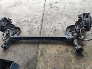 CHEVROLET GROOVE 2022 2024 EJE DE SUSPENSION TRASERA