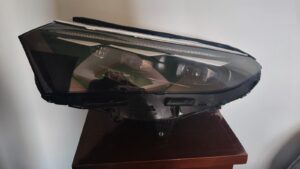 Faro de Mercedez Benz EQS 2025 2026