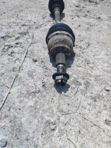 FORD FOCUS 2013 FLECHA CORTA IZQUIERDA