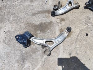 FORD FOCUS 2013 HORQUILLA DELANTERA IZQUIERDA
