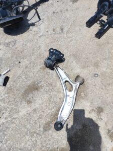 FORD FOCUS 2013 HORQUILLA DELANTERA DERECHA