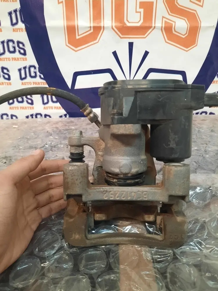 Caliper Trasero Izquierdo Sportage 2017 2020 - Imagen 4