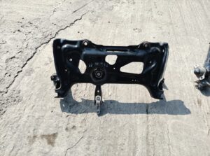 VOLKSWAGEN TIGUAN 2022-24 PUENTE DE SUSPENSION DELANTERA